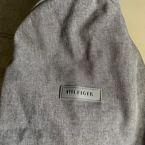 Tommy Hilfiger Men's Gray Winter Faux Fur Water Resistant Jacket Size XL - Picture 8 of 11